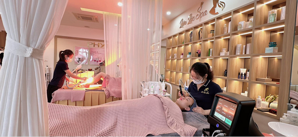 Liên Lộc Spa có đội ngũ nhân viên tay nghề cao 